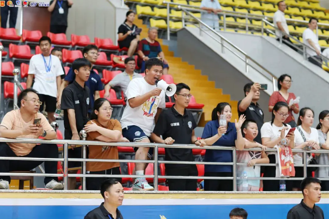 如何通过模拟比赛环境提高篮板实战能力?_2